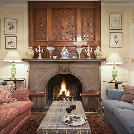 Sharrow Bay ウォーターミロック